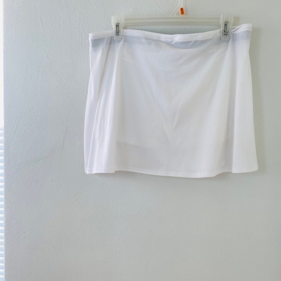 Adidas Overlay Tennis Shorts. White. Sz L. - Picture 6 of 9